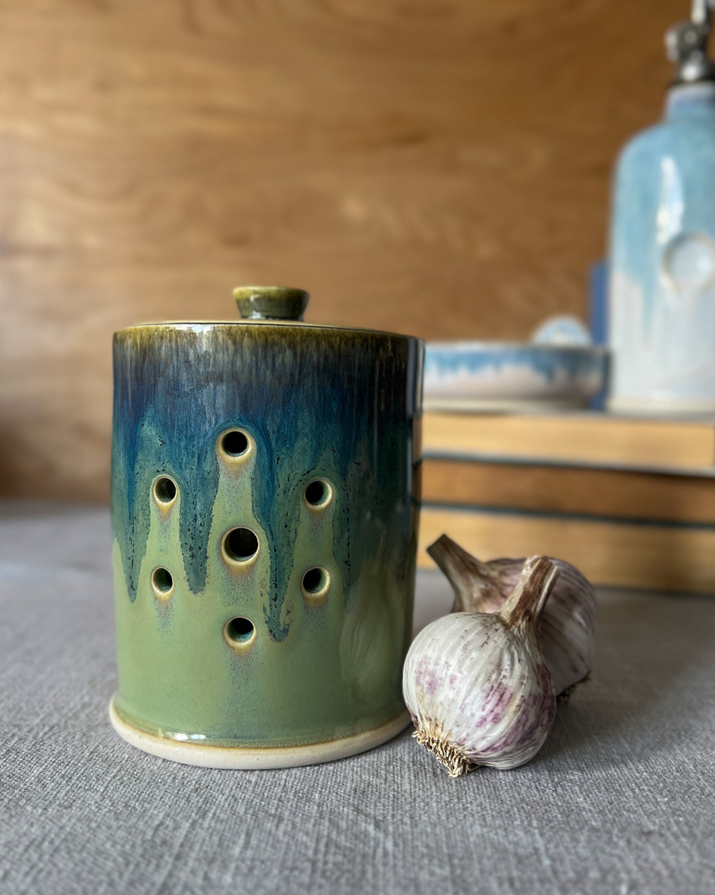 Garlic Keeper