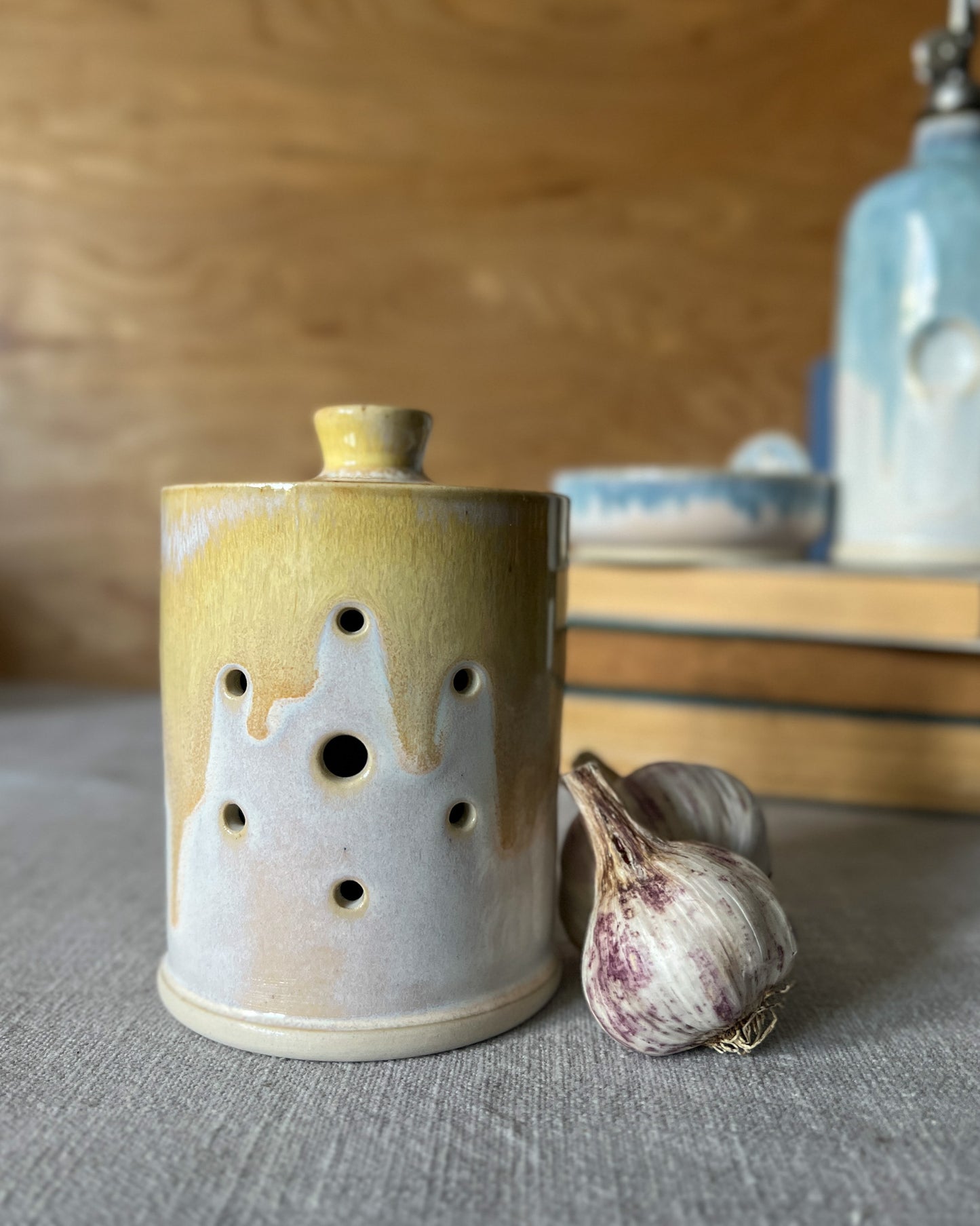 Garlic Keeper