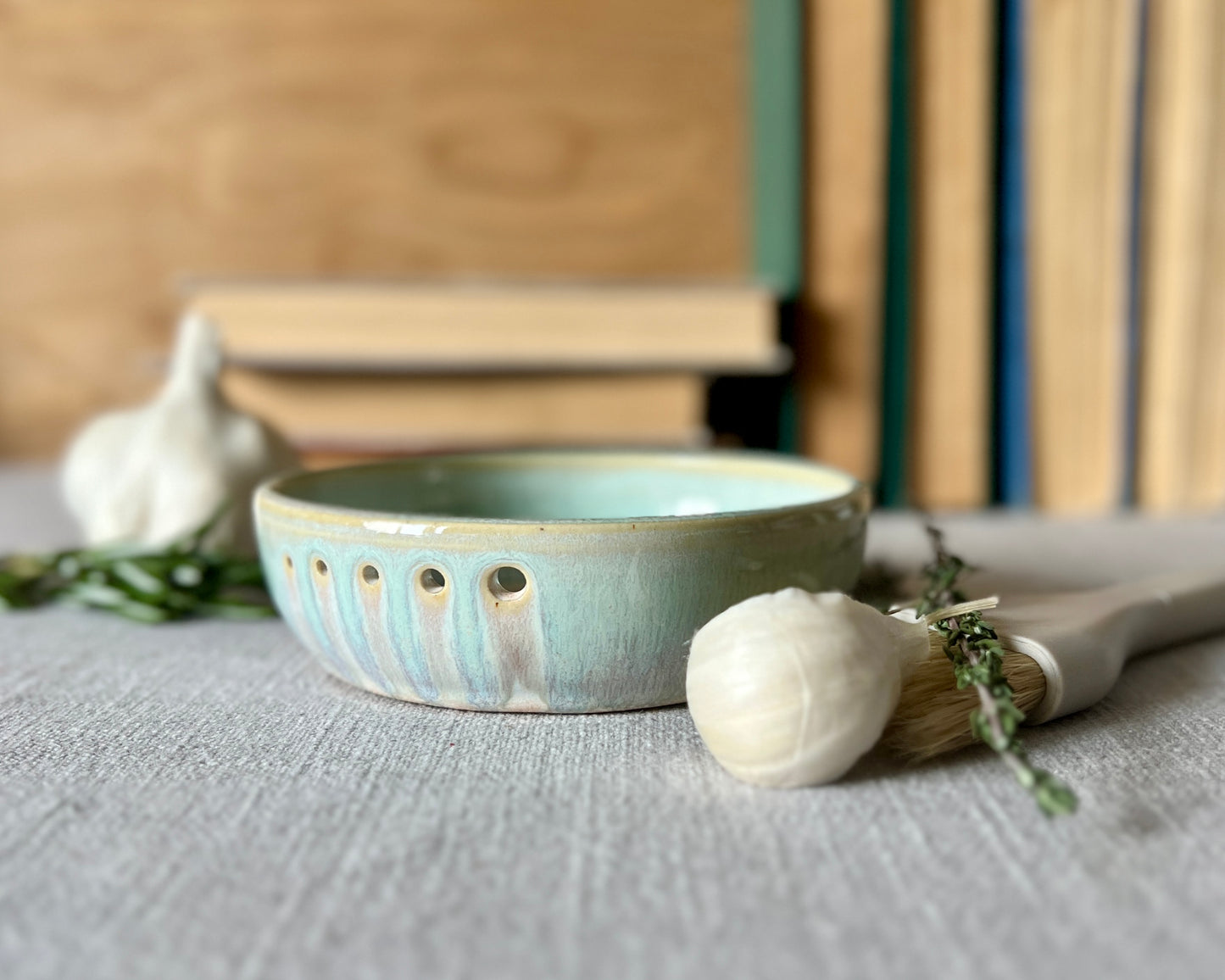 Grater / Herb Stripper