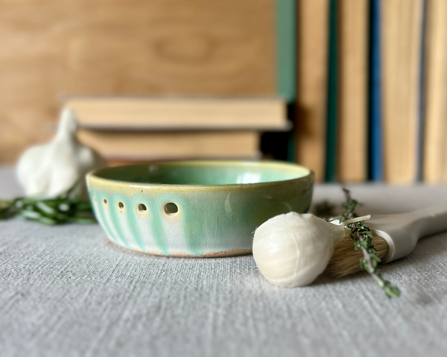 Grater / Herb Stripper