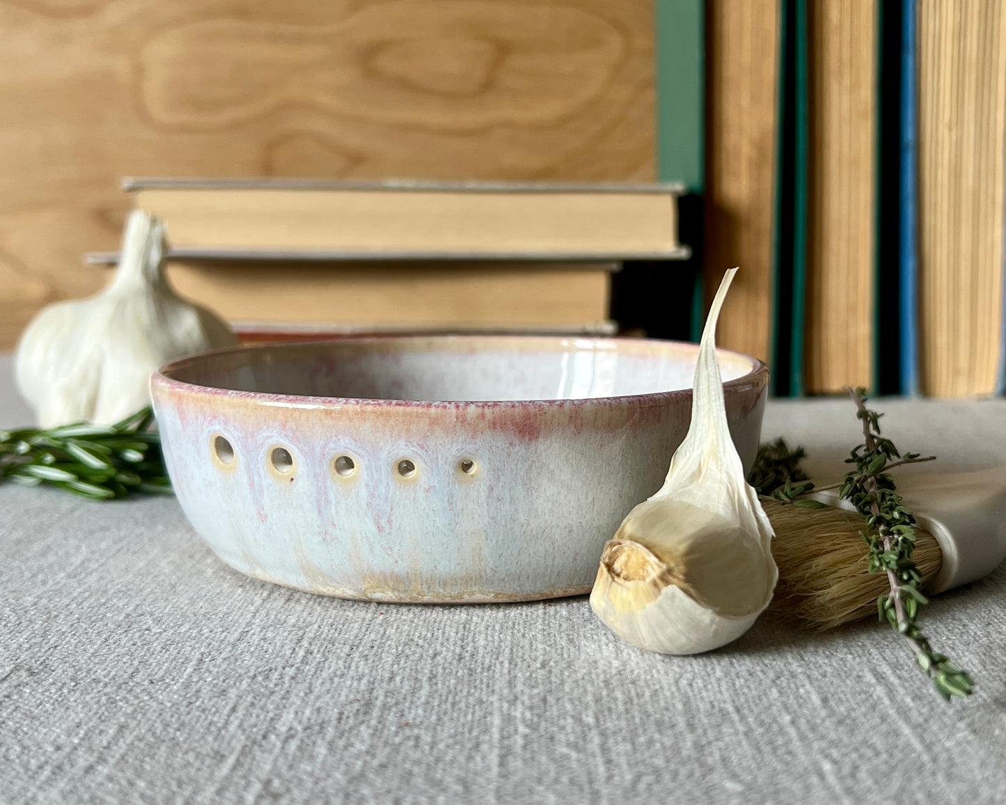 Grater / Herb Stripper